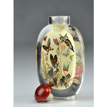 Große Snuff Bottle "Schmetterlingstraum"