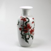 Chinesische Vase "Pflaumenblütenzweig", Porzellanvase handbemalt