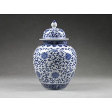 Chinesische Deckelvase "Blütengeflecht" Porzellan Vase