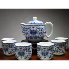 Chinesisches Teeservice "Kaiserlicher Lotus", Porzellan blau-weiß  