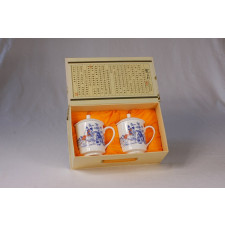 Chinesische Teetassen, Porzellan, "Hofdamen"