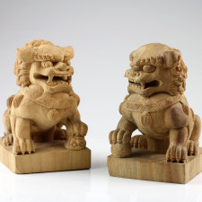 Wächterlöwen Holzfiguren-Paar "Fu-Hunde", Tempelwächter
