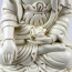 Buddha Amitabha mit Lotusblume