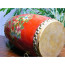 Chinesische Trommel "Schmetterling", rot Holz mit Messing Beschlag