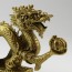 Drache mit Drachenperle