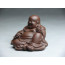Yixing Tonfigur "Liegender Buddha mit Gebetskette"
