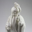 Porzellan-Statue "Shou" mit Drachenstab und Pfirsich