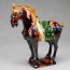 Tang-Pferd Parade (rechtsgewandt) - Pferdeskulptur aus Keramik