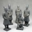Terrakotta-Krieger Set mit Kaiser Qin, 22cm-Serie dunkel